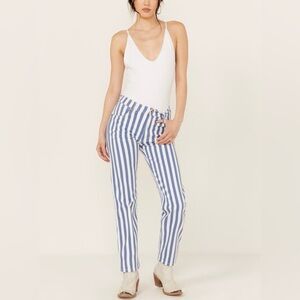Wrangler Women's 651 Sunset Mid Rise Straight Stripe Jean in Pinstripe 31x29